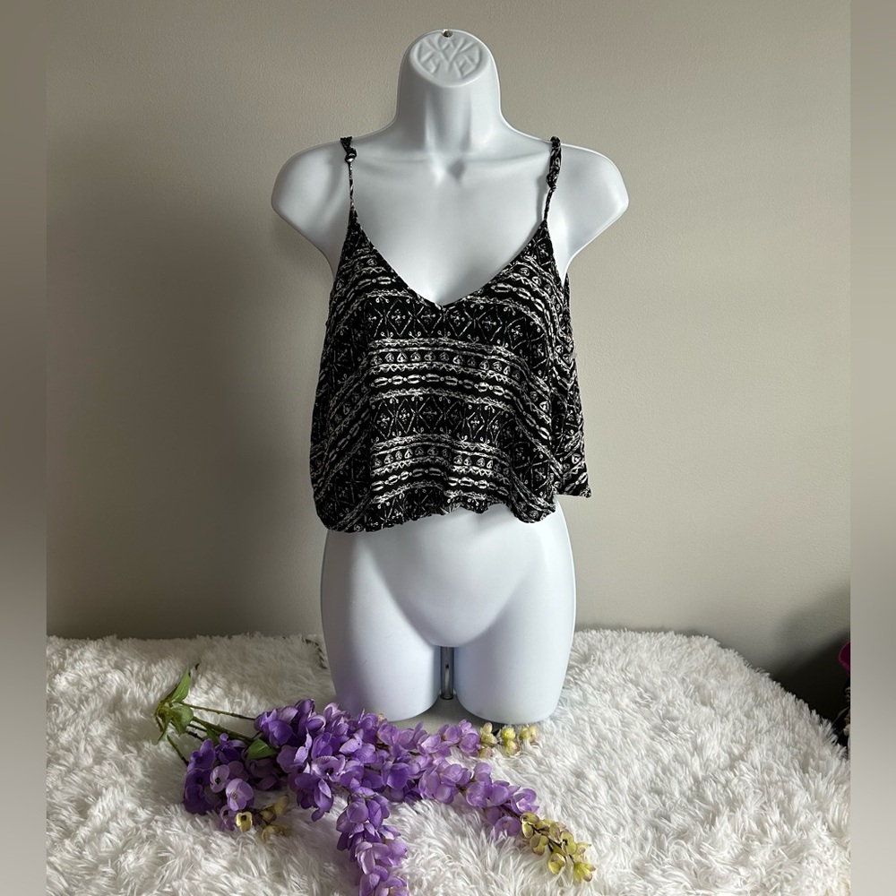 Pacsun LA Hearts pattern crop top - Size Small